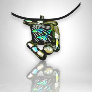 Glass 18